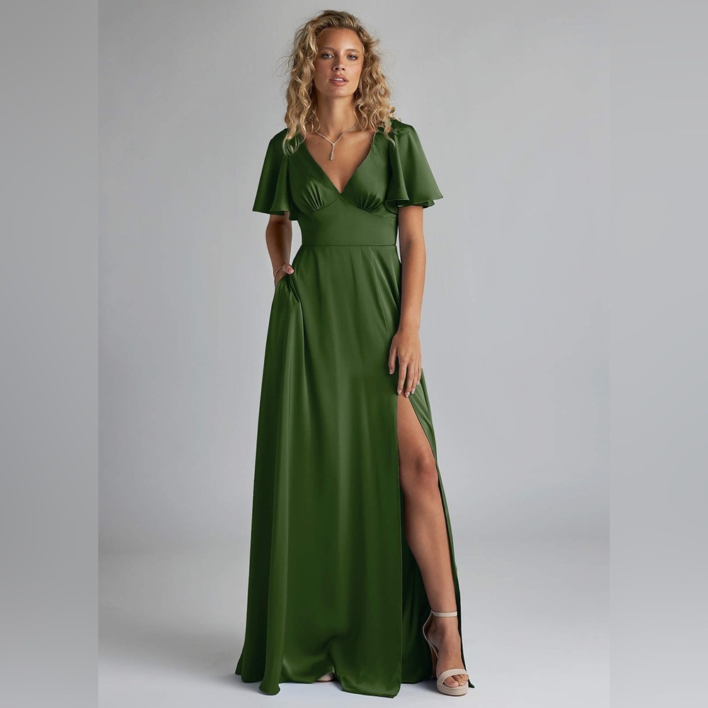 NWT AZAZIE KIMBER Stretch Dusty Sage A-Line Ruched Stretch Satin Dress Size:10